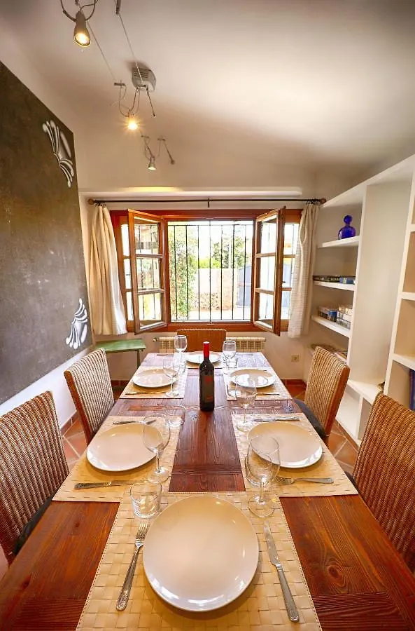 Chalet Tres Mares, Cala Millor Сон-Сервера 0*,  Испания