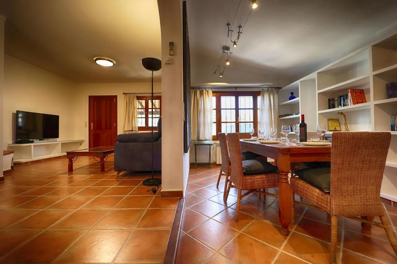 Chalet Tres Mares, Cala Millor Сон-Сервера